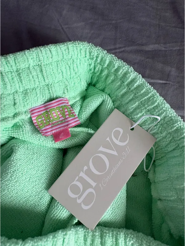grove shorts Green Size L - Image 4