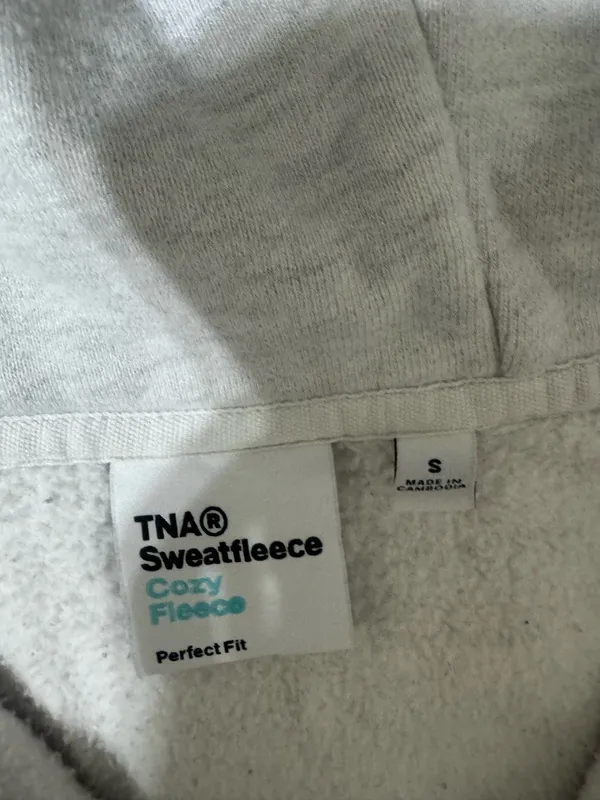 Aritzia tna sweatfleece zip up jacket size small  - Image 3