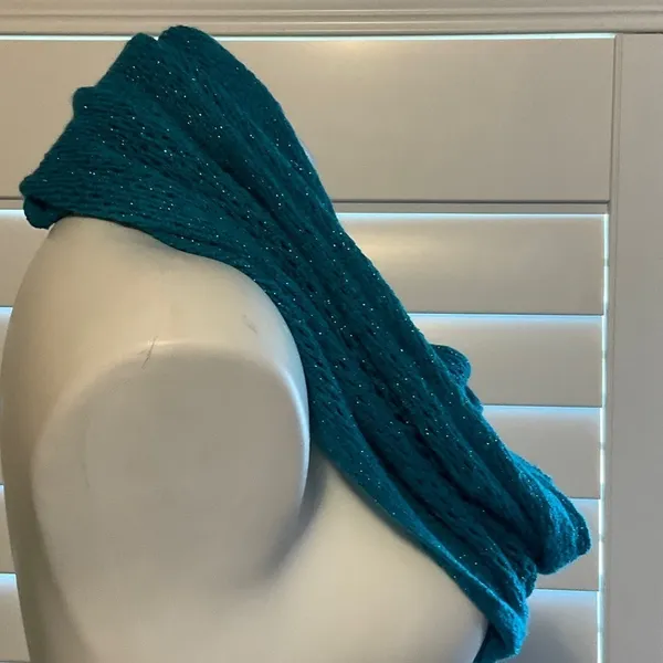 Cajon Chic Teal Knit Infinity Scarf - Image 2