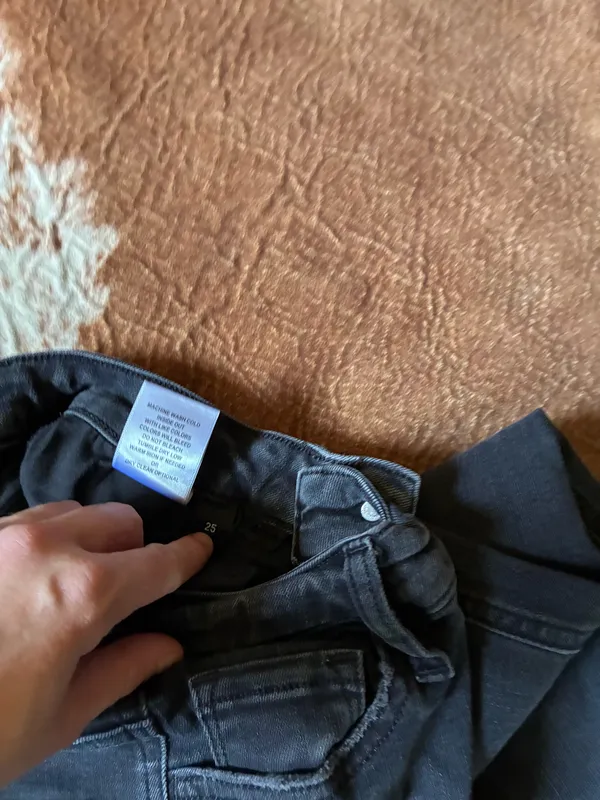 Buckle Flying Monkey high rise flares size 25 See some wear in photos on the middle of thigh not noticeable when wearing - Image 6