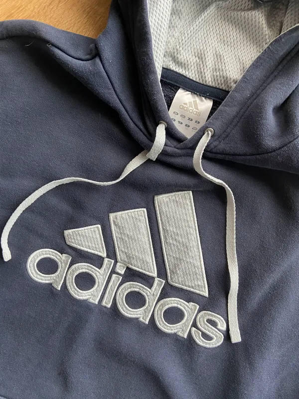 Vintage y2k Navy Blue Hoodie 🔥 - Image 3