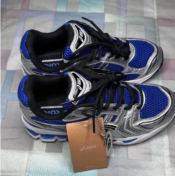 ASICS - Image 3