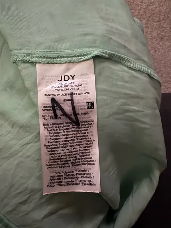 NWOT Asos JDY Appa New Lace Singlet Wvn Noos camisole Top in mint. Size Medium - Image 6