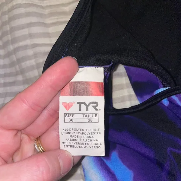 TYR swimsuit - Image 5