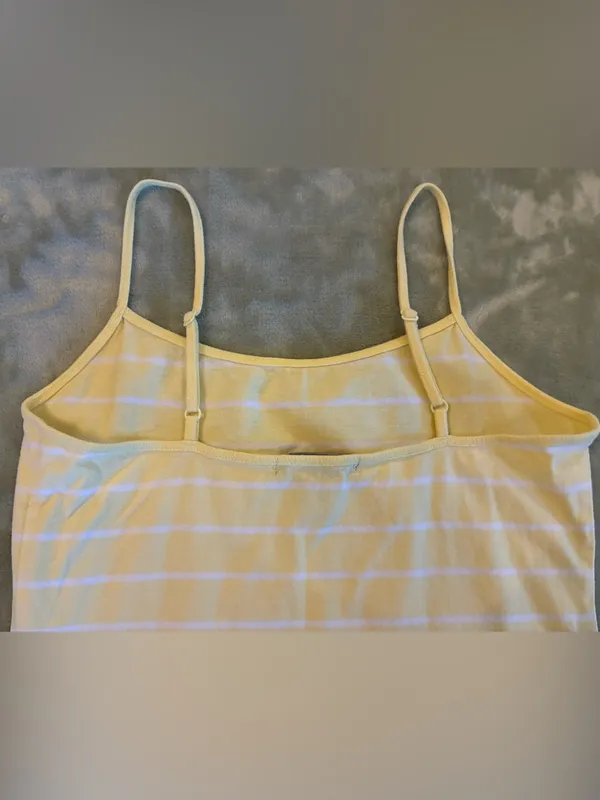 Women’s Forever 21 Brand Yellow Stripe Spaghetti Strap Tank Top - Size Medium - Image 4