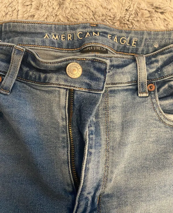 American Eagle Jeans - Image 3
