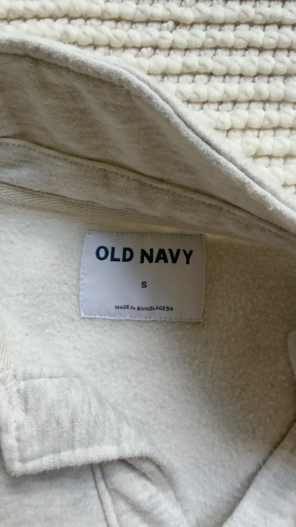 Old Navy a Brooklyn sweatshirt self cropped basic - Image 4