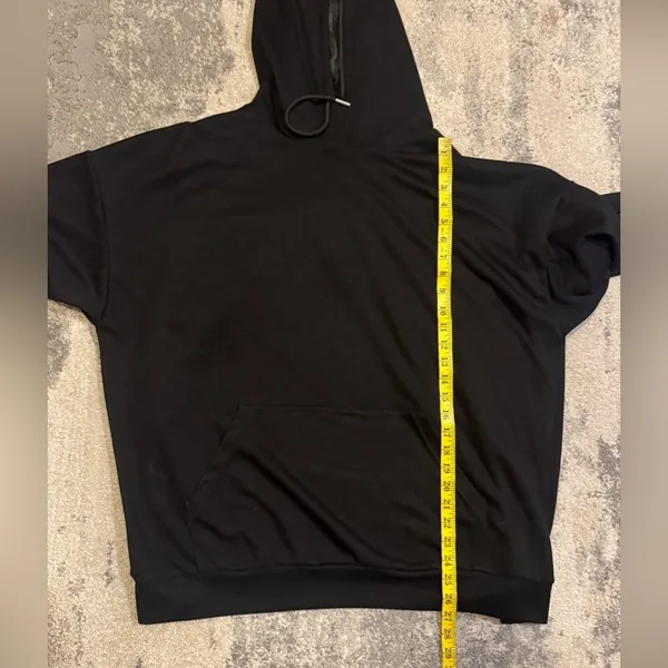 Women’s NWT Halara Hoodie with Open Back - Image 7