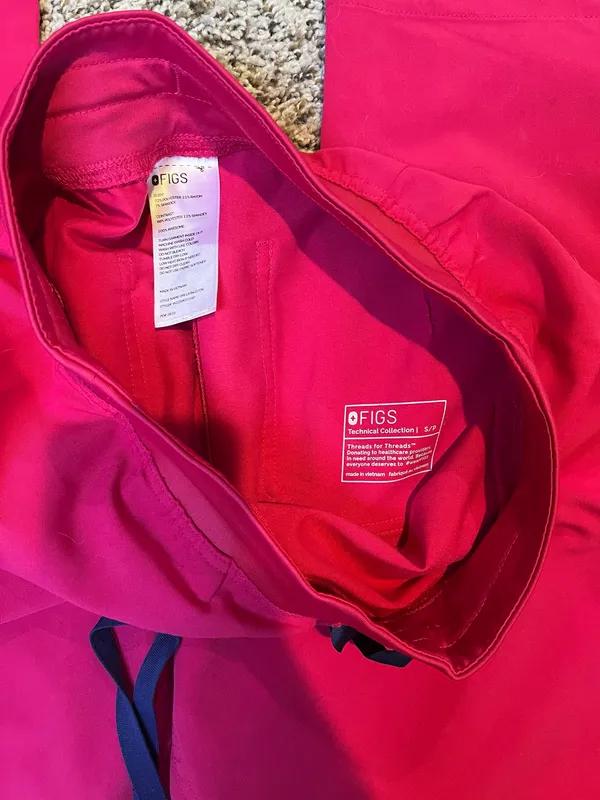 Hot Pink FIGS Set Scrubs - Image 4