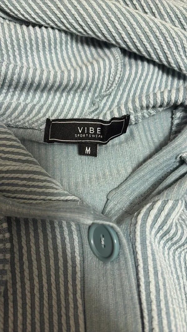button up jacket - Image 3