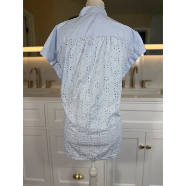 Gap Eyelet Blouse Womens L Light Blue Embroidered Button Front Cap Sleeve Top - Image 14