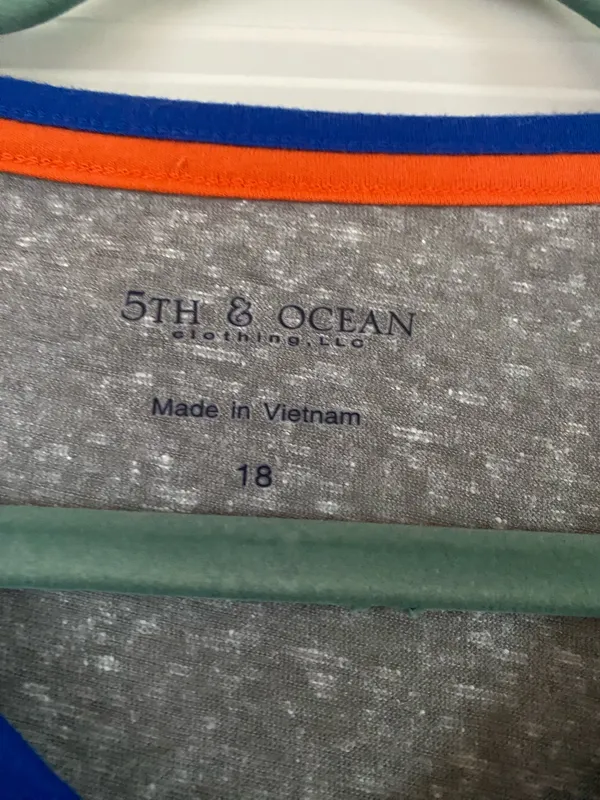 5th and Ocean Florida Gators JUNIORS shirt - Image 2