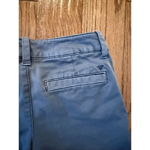 American Eagle Midi chino short size 4 blue - Image 7