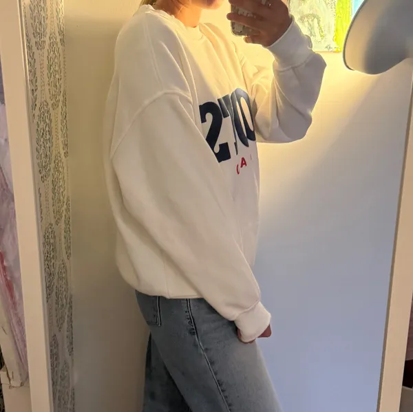 Roots Canada Sweatshirt Crewneck - Image 3