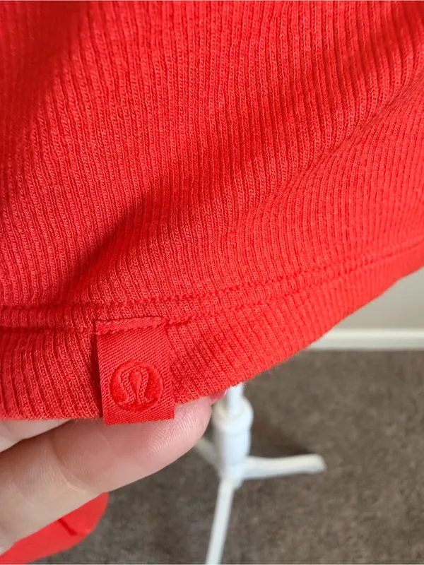 NWT Lululemon Hold Tight Long-Sleeve ribbed Shirt size 10 in cherry ember - Image 9