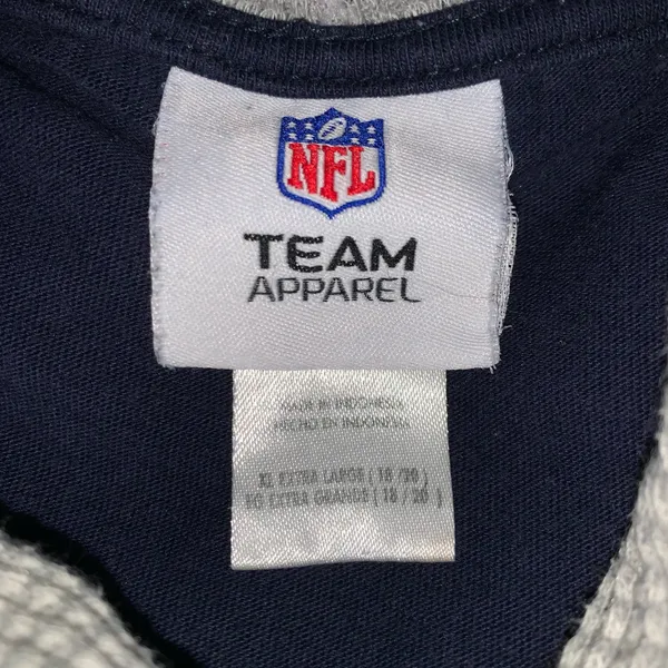 National Football League Tennessee Titans blue/gray long sleeve shirt w/hoodie size XL juniors - Image 4