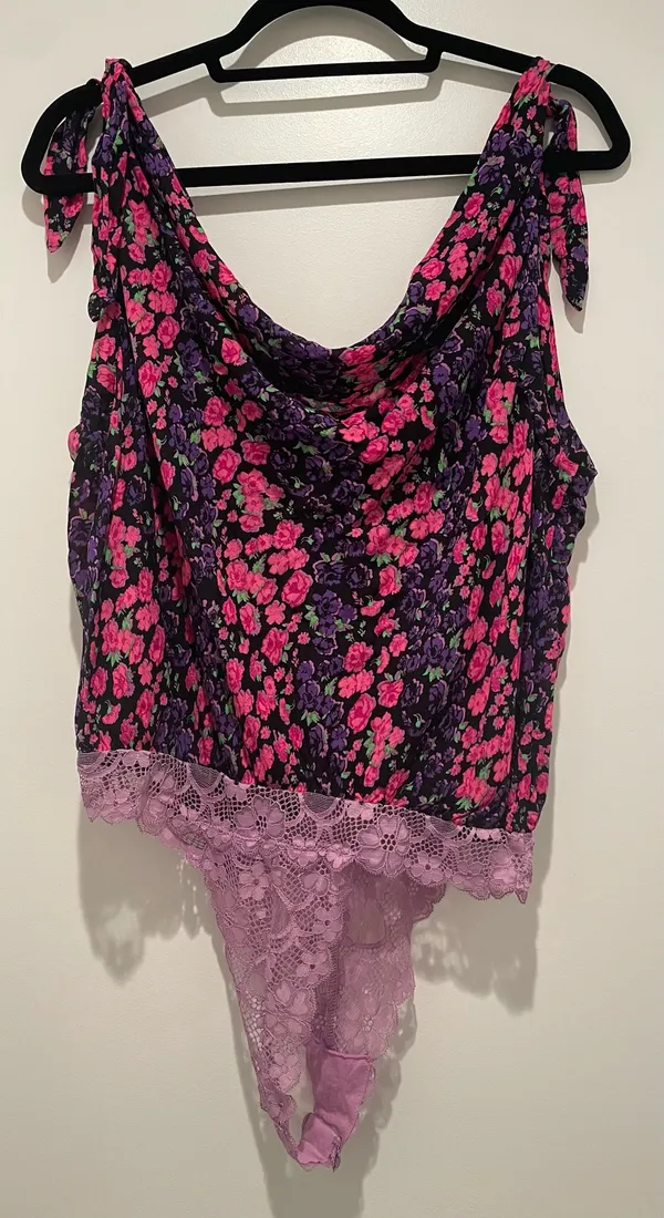 Free People Bodysuit Intimately Medium - Image 7