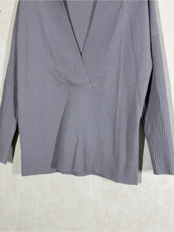 Ann Taylor Women’s 100% Cashmere Pullover Cardigan Sweater in Gray S - Image 4