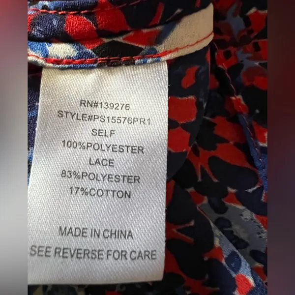 Pale Sky Women's Sleeveless Red and Blue Patterned Top Size Medium - Image 5