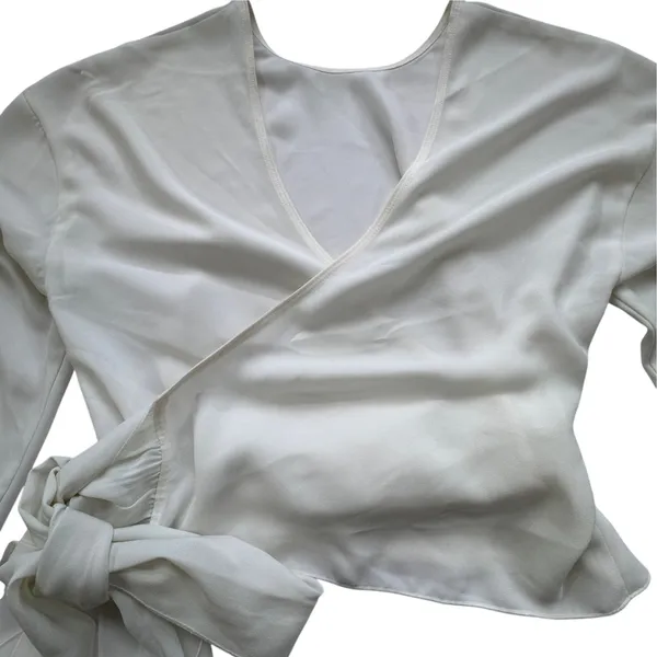 Wilfred Aritzia White Wrap Blouse Womens S Silk Trim Balloon Sleeve Cropped Top - Image 4