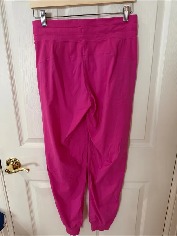 Lululemon dance studio, hot pink jogger size 6 - Image 2