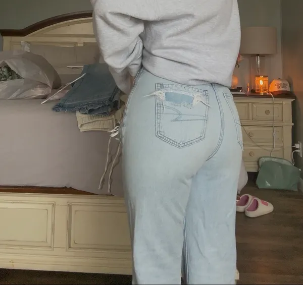 American Eagle Jeans Mom - Image 3