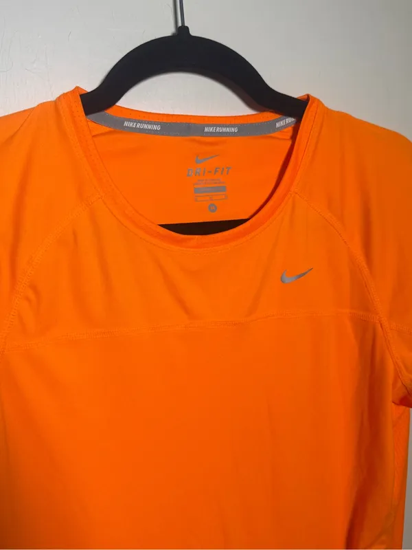 Nike Running Dri-FIT Women's Short Sleeve Performance Top - Orange Medium - Image 2