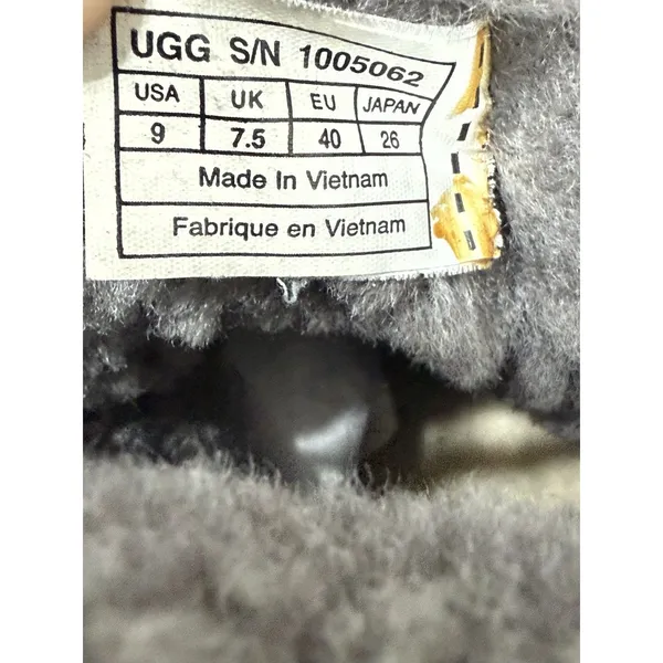 UGG Australia Mini Bailey Bow Grey Suede Ankle Boots Women’s Size 9 US 1005062 - Image 9