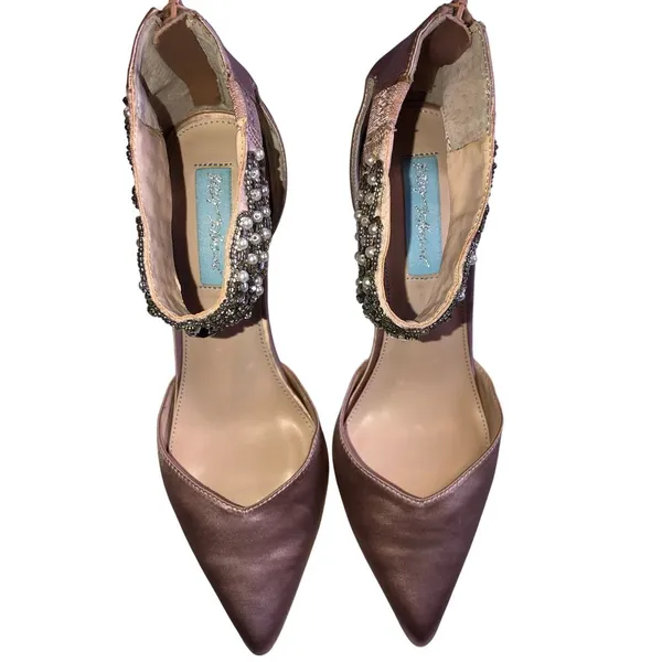 Betsey Johnson Kali Pump Size 8.5 Nude Satin Crystal Beads Fairy Evening Wedding - Image 2