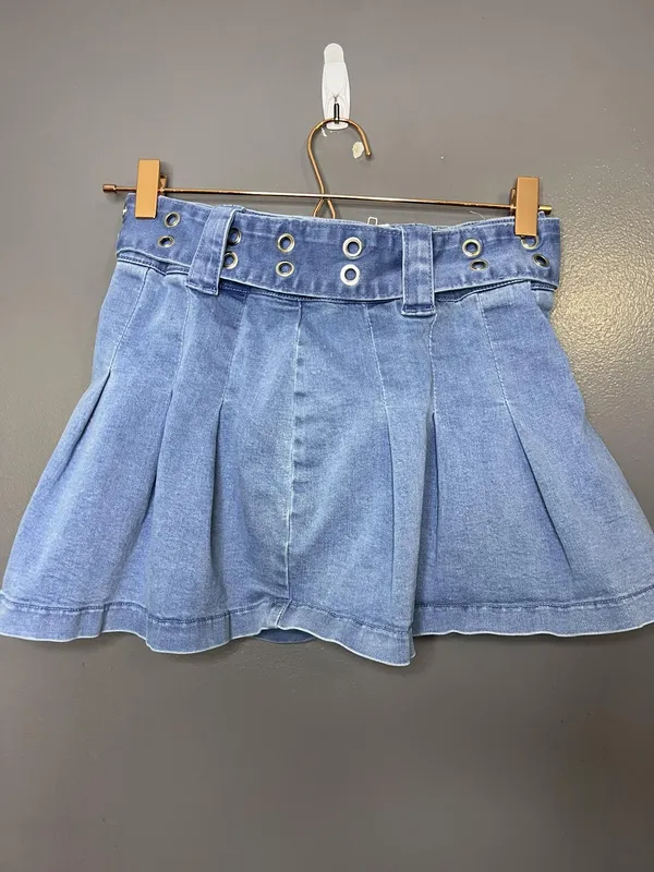 Sugar Thrillz Skirt Womens Small Blue Denim Stretch Pleated Mini Belted Grommet - Image 3