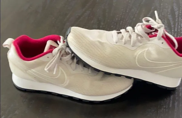 Nike md runner 2 sneakers - Image 4