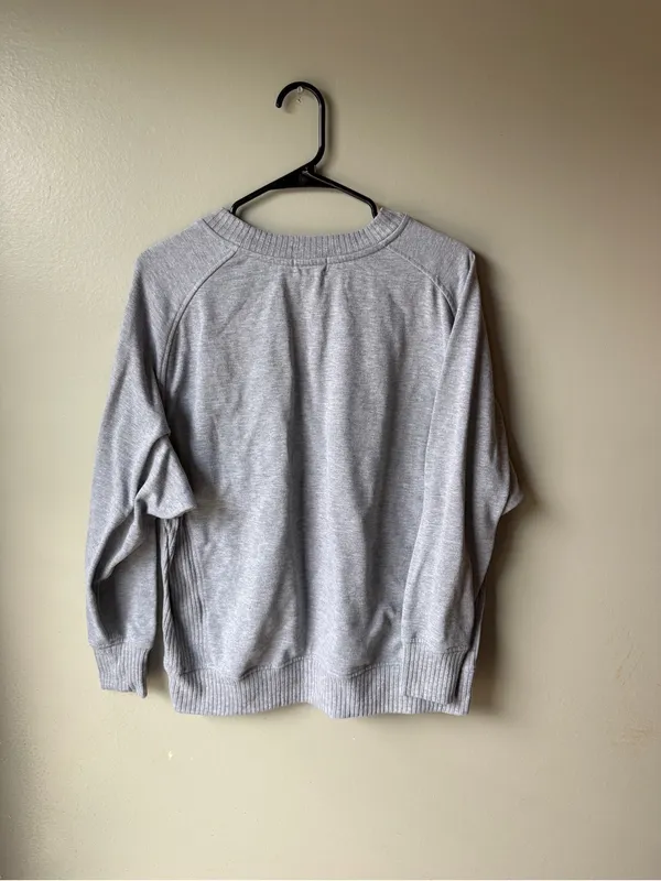 Simply Southern In My Mom Era Graphic Sweatshirt Gray Crewneck Small - Image 5