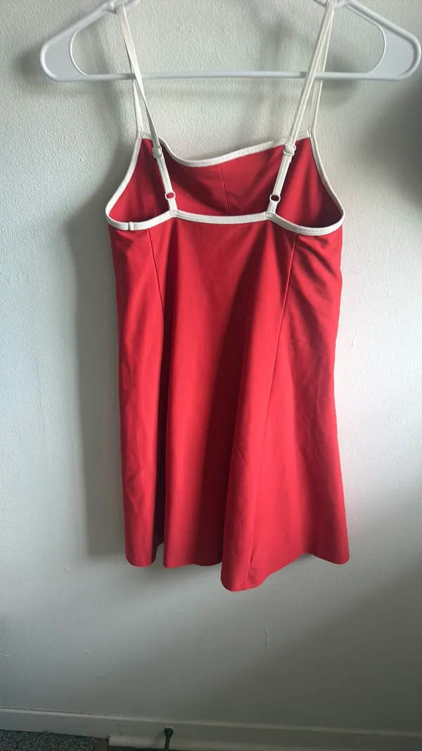 Old Navy Workout dress - Image 2