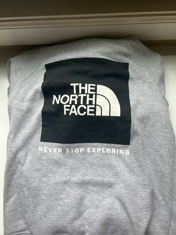 north face hoodie - Image 4