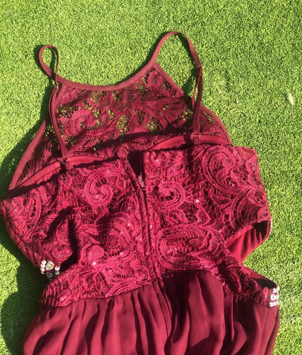 Windsor Burgundy Prom / Formal Dress - Image 3