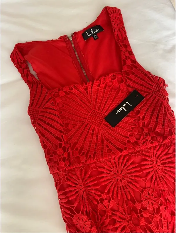 Red Lulus Dress Mini - Image 2