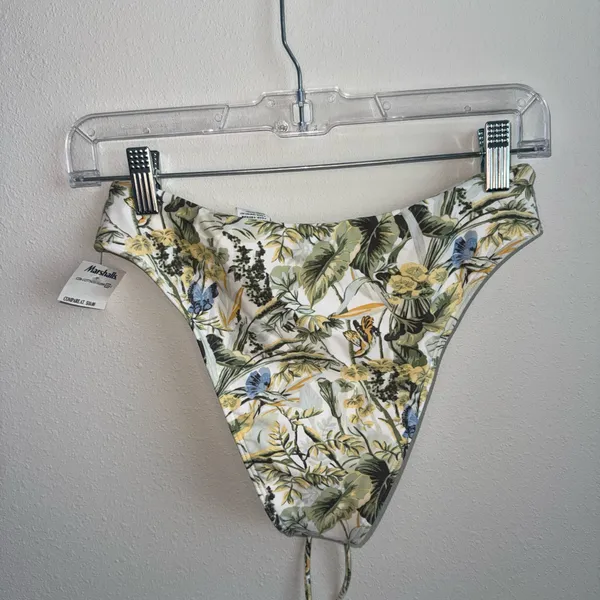 Abercrombie & Fitch Bikini Bottoms - Image 4