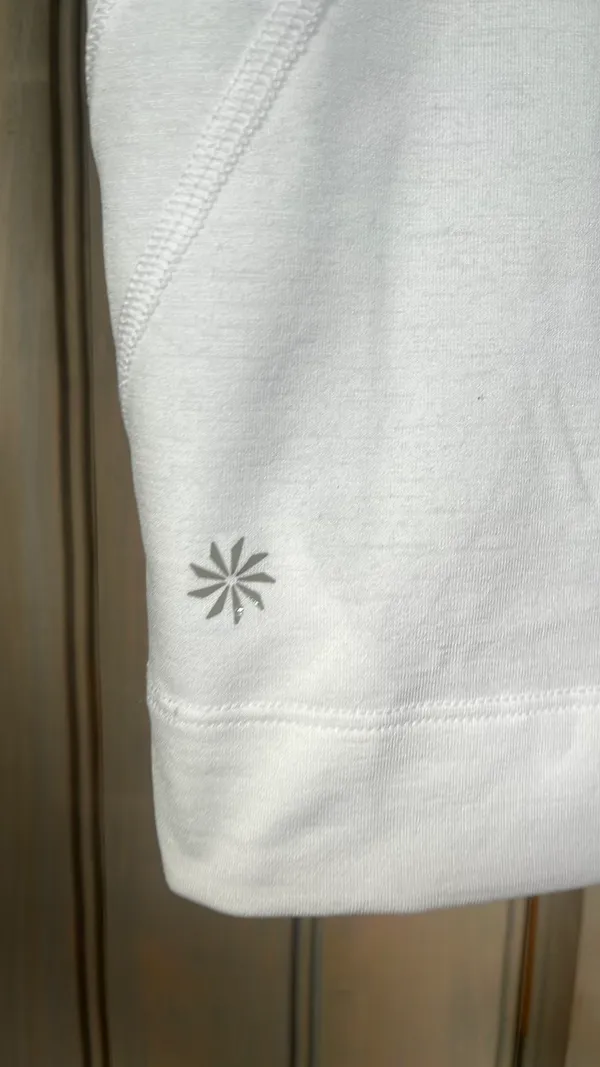 Athleta Short Sleeve Fitted Activewear Top - Image 4