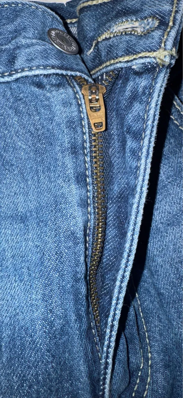 Levi’s Jeans Women’s Low Pro Straight - Image 6
