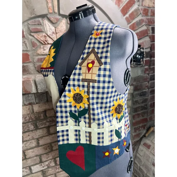 Vest quilted sunflowers birdhouse grannycore kidcore bright - Image 4