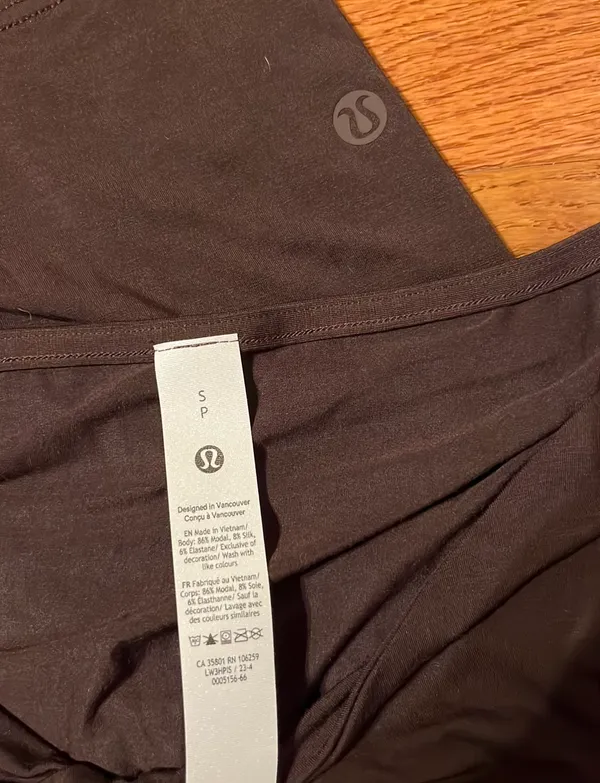 Lululemon Long Sleeve Top - Image 4