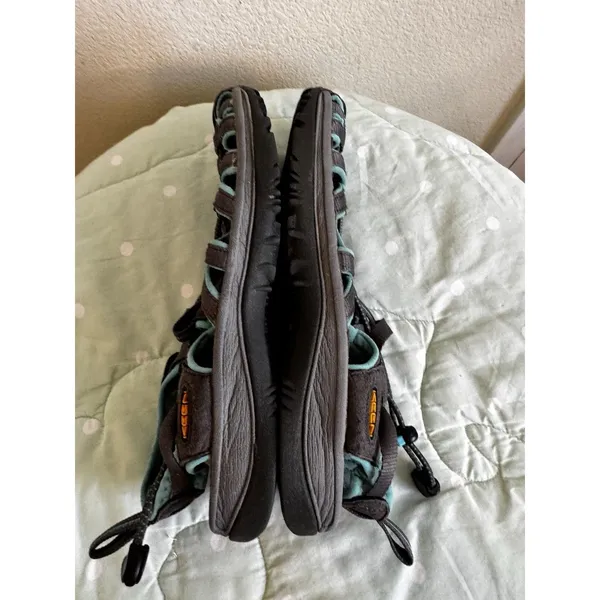 KEEN Women's Whisper Sandals size 9 - Image 3