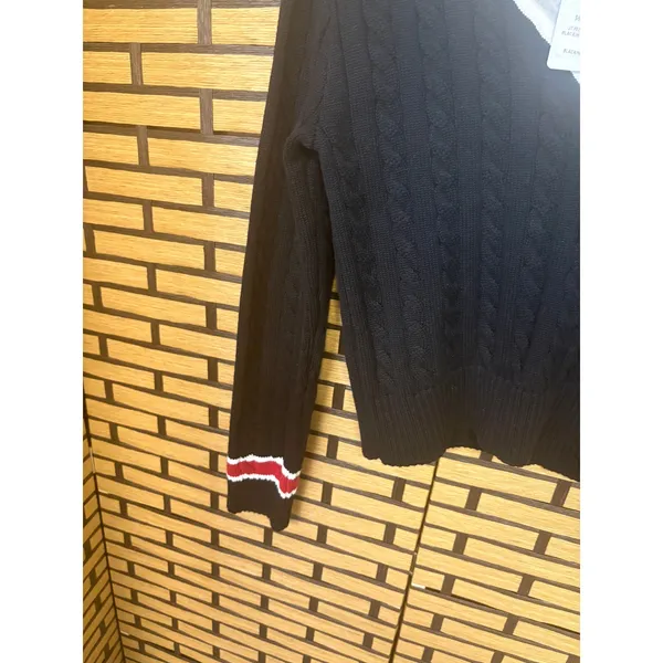 Olivaceous Black With Gray Stripe Cable Knit V‎ Neck Sweater Size Small - Image 4