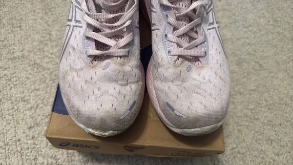ASICS Running - Image 3