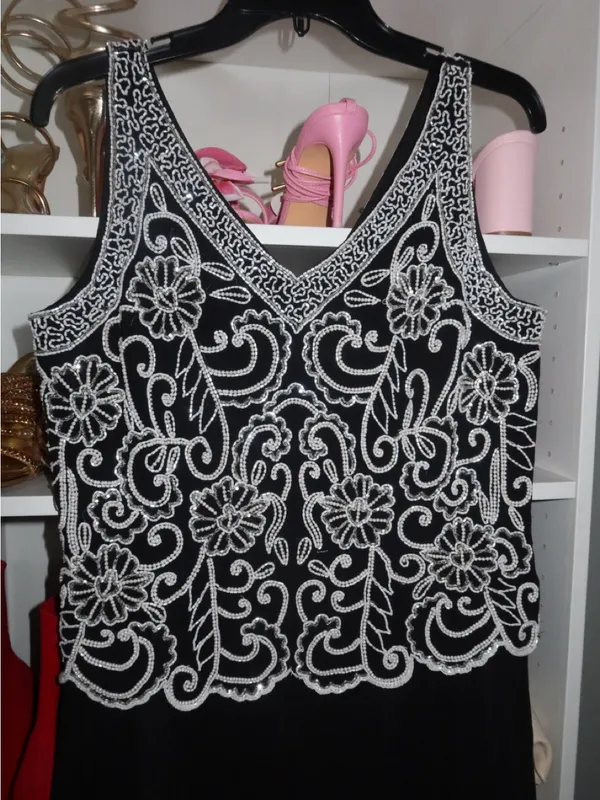 J Kara Black Maxi Dress with White Beaded Floral Bodice - Image 5