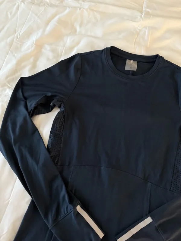 Calia by Carrie Dark Blue Long Sleeve Running Top With Breathable Panels And Reflective Detail - Image 2