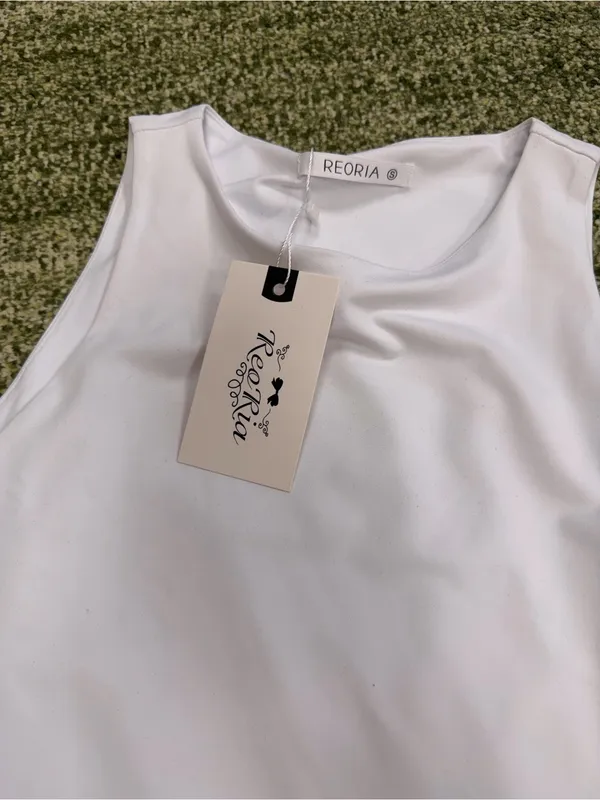 ‼️NWT‼️ High neck cropped top White - Image 4