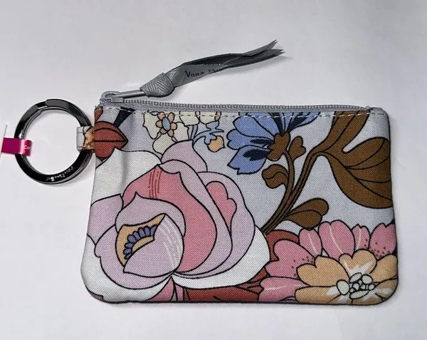 Vera Bradley Zip ID Case in Cotton- #109 - Image 3