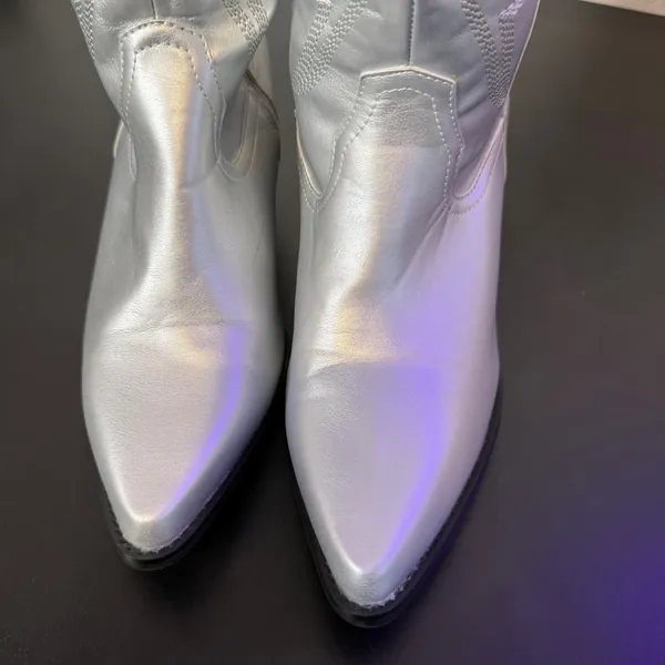 Metallic Silver Knee High Western Boots Womens 8.5 Vegan Leather Western‎ Rodeo - Image 10