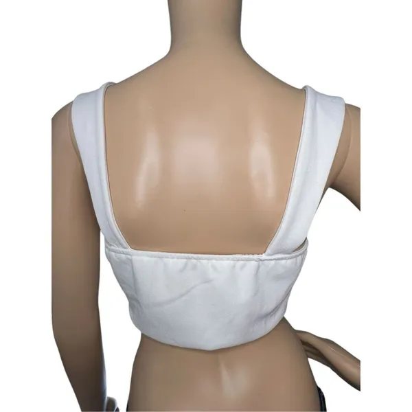 Princess Polly White Corset Style Cropped Tank With Front Clasps - Image 5